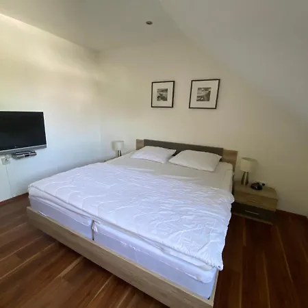 Apartment Suren *