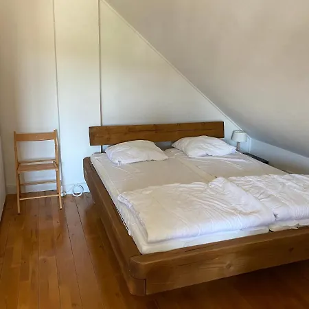 Suren Apartment *